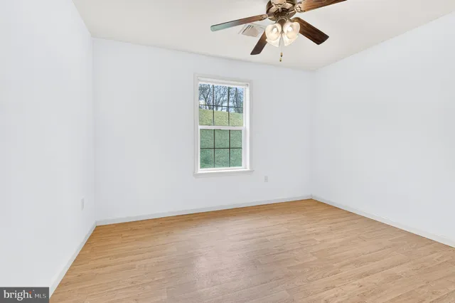 $384,900 | 926 Sweetbay Lane, Lebanon, PA 17046