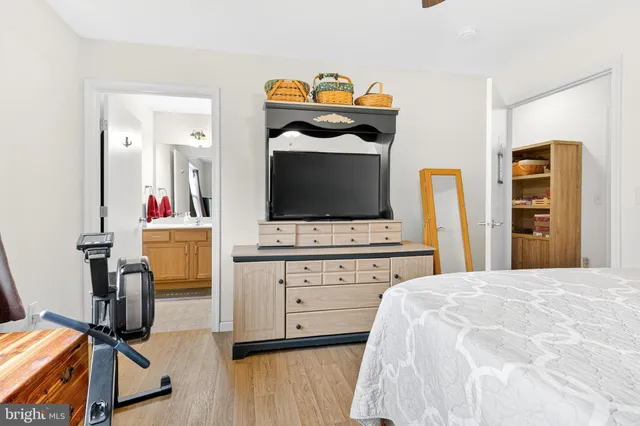 $384,900 | 926 Sweetbay Lane, Lebanon, PA 17046