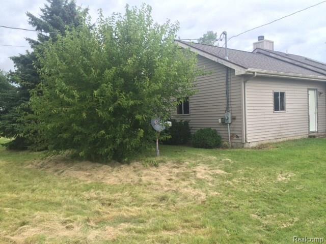 3956 Oak Grove Road North Branch, MI 48461 - Photo 34 of 34 262-189546 right 2.JPG