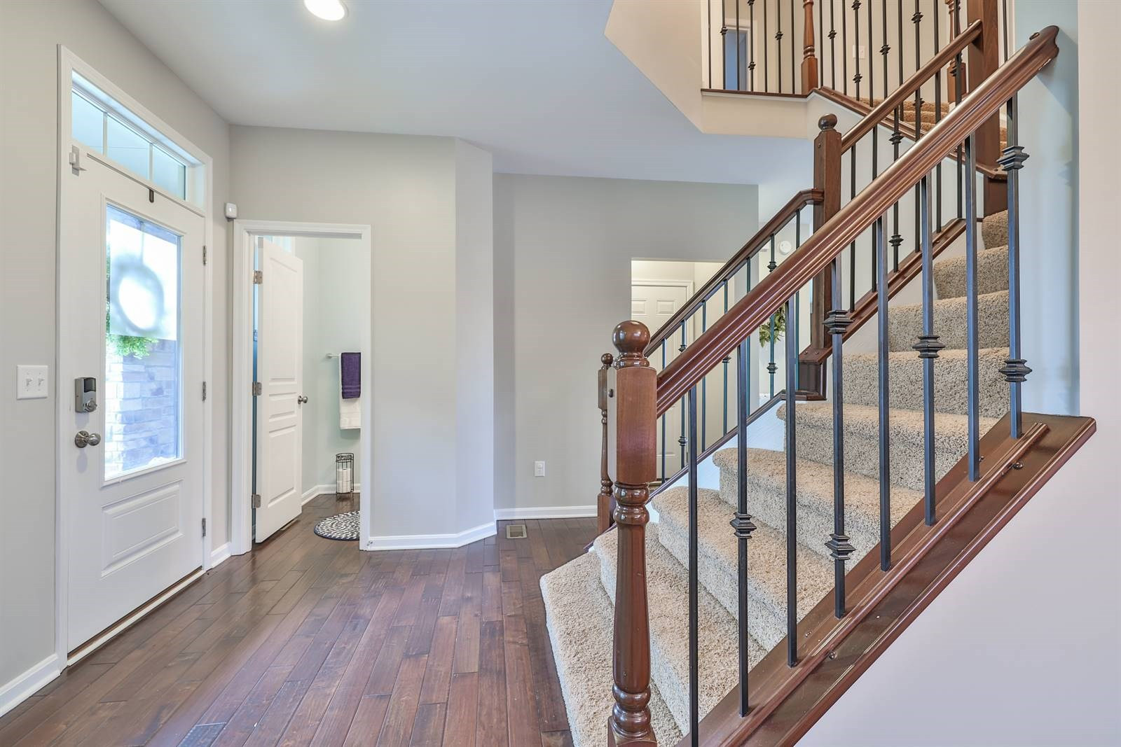 725 Sandstone Ridge Newport, KY 41076 - Photo 41 of 46 Open Foyer