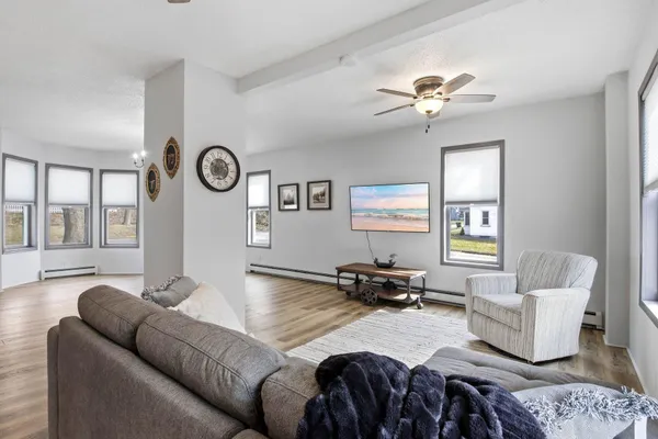 $264,999 | 921 11th Street East, Menomonie, WI 54751