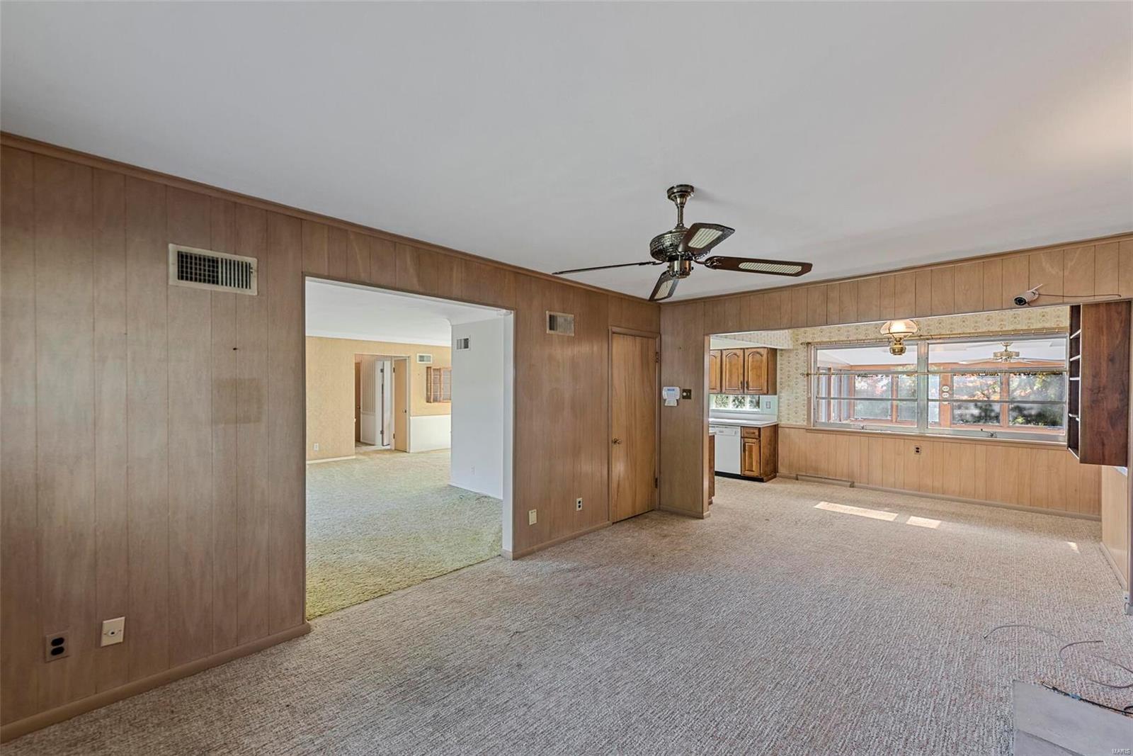 2404 Fair Acres Road St. Louis, MO 63136 - Photo 13 of 39 Gallery Image 13