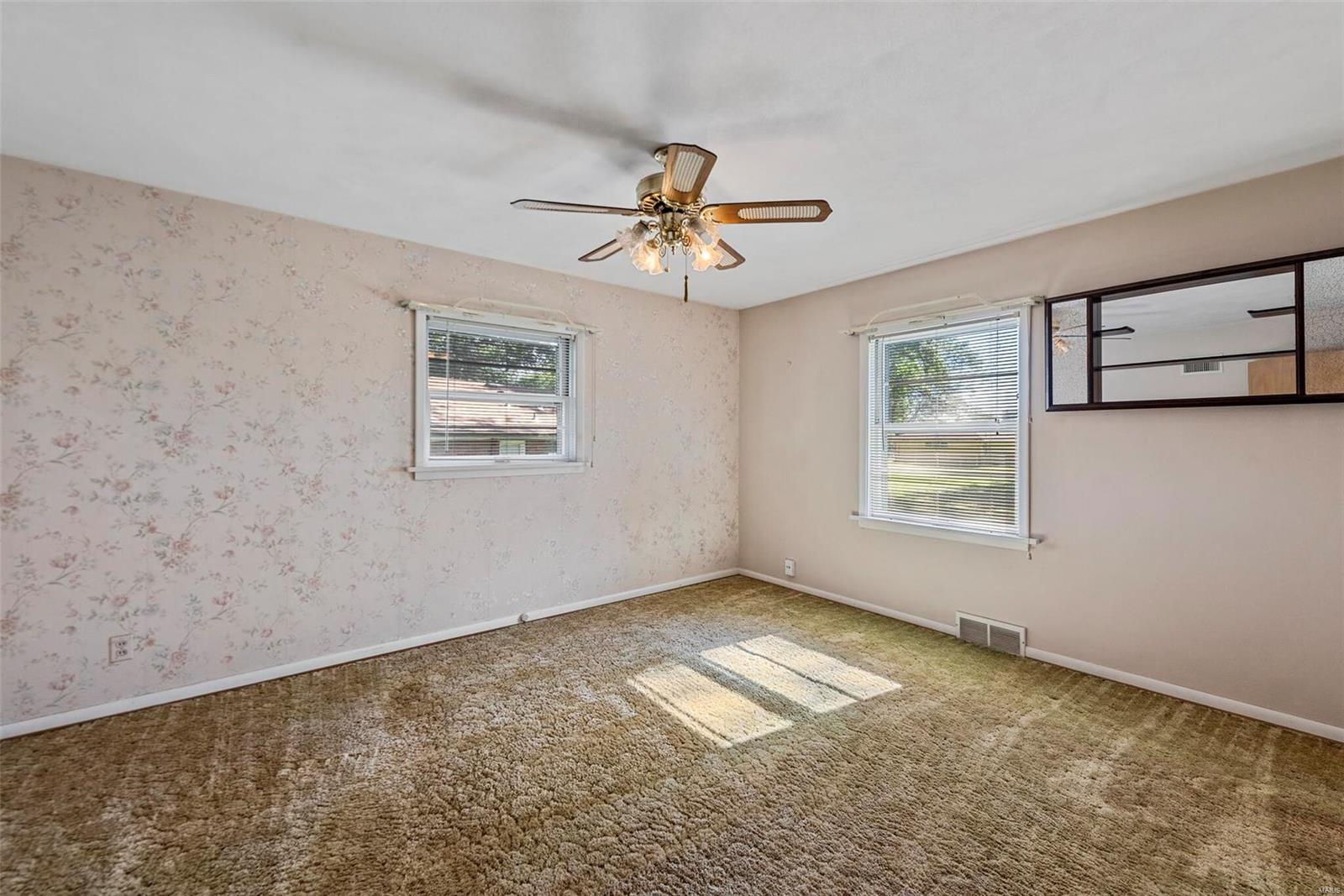 2404 Fair Acres Road St. Louis, MO 63136 - Photo 19 of 39 Gallery Image 19