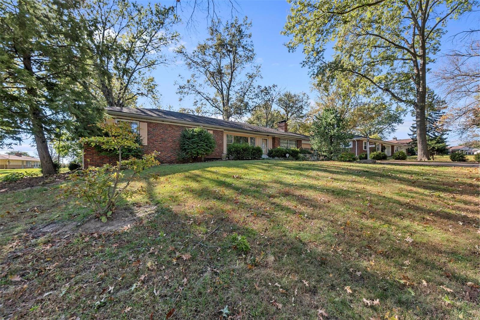 2404 Fair Acres Road St. Louis, MO 63136 - Photo 2 of 39 Gallery Image 2