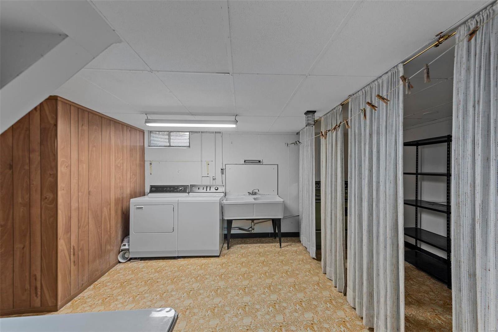 2404 Fair Acres Road St. Louis, MO 63136 - Photo 33 of 39 Gallery Image 33