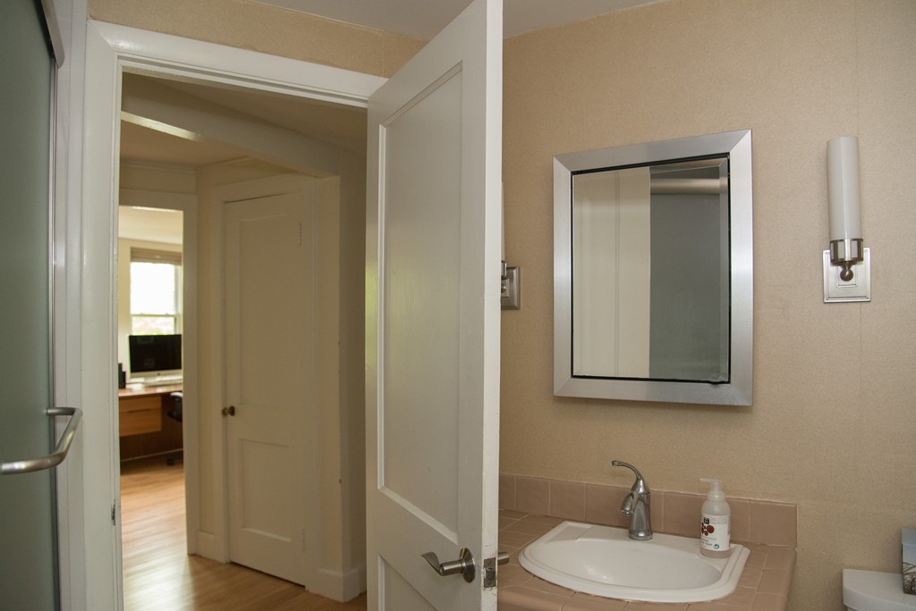 159 Shade Street Lexington, MA 02421 - Photo 15 of 30