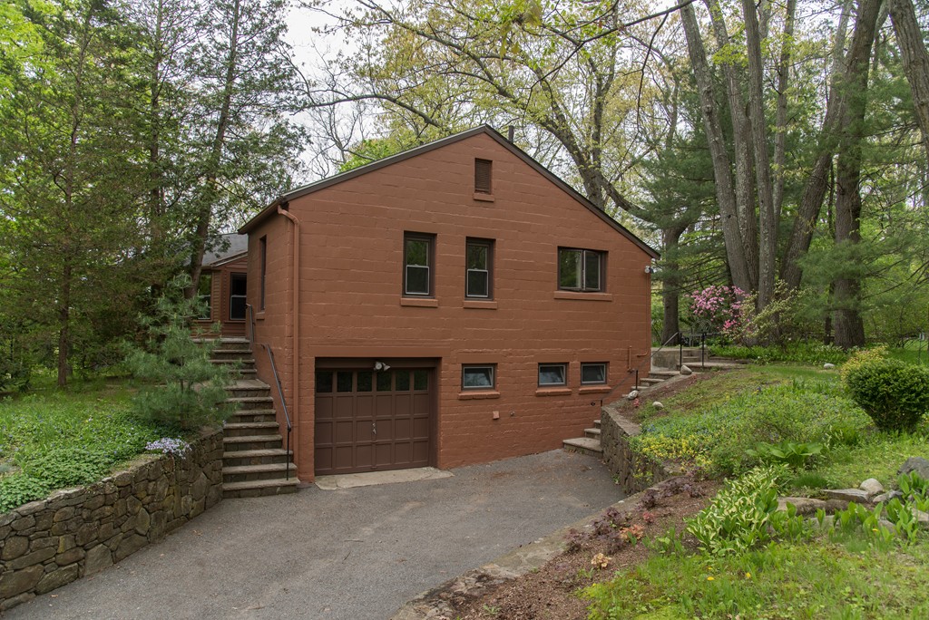 159 Shade Street Lexington, MA 02421 - Photo 23 of 30