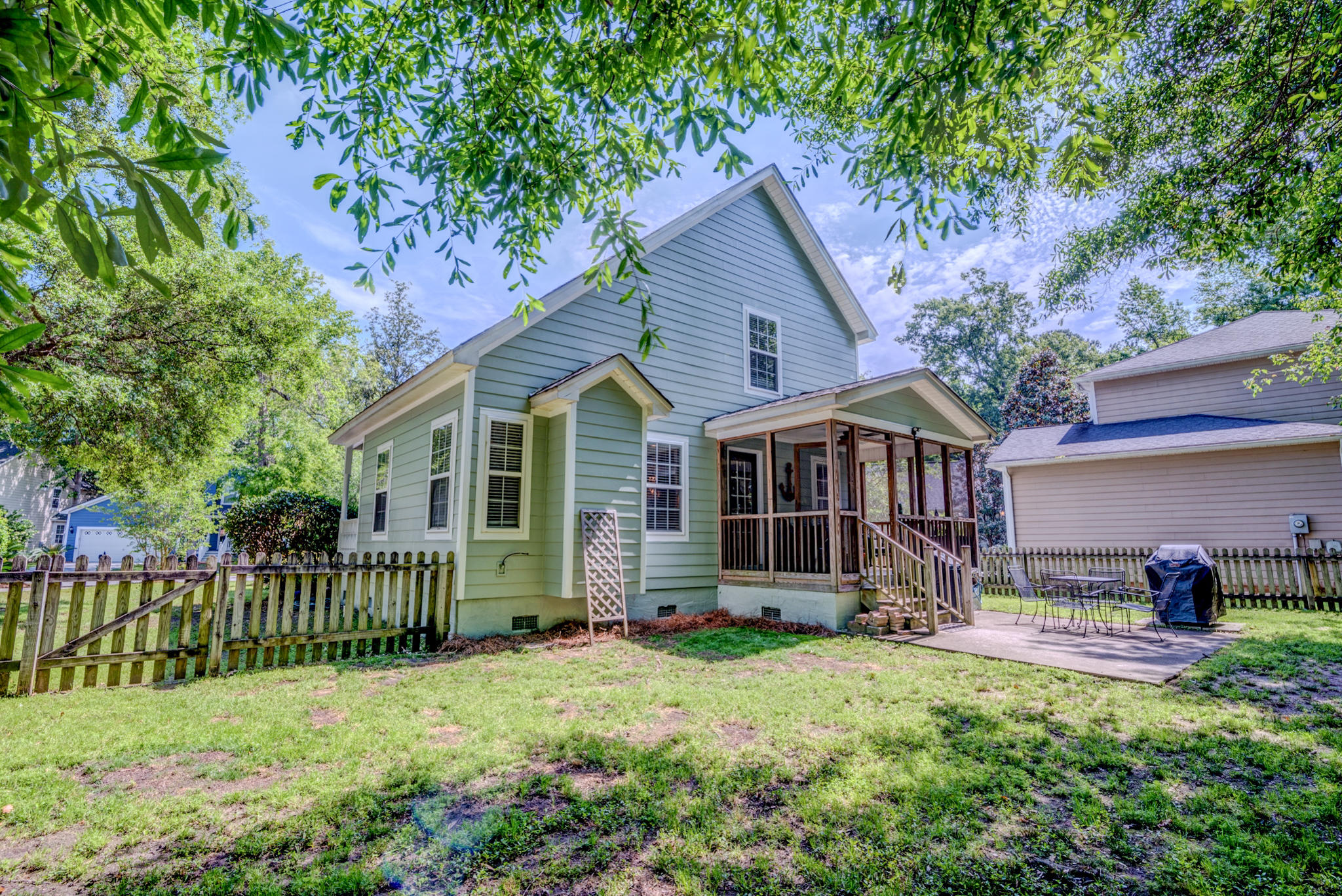 655 Fair Spring Drive Charleston, SC 29414 - Photo 15 of 24 Backyard View
