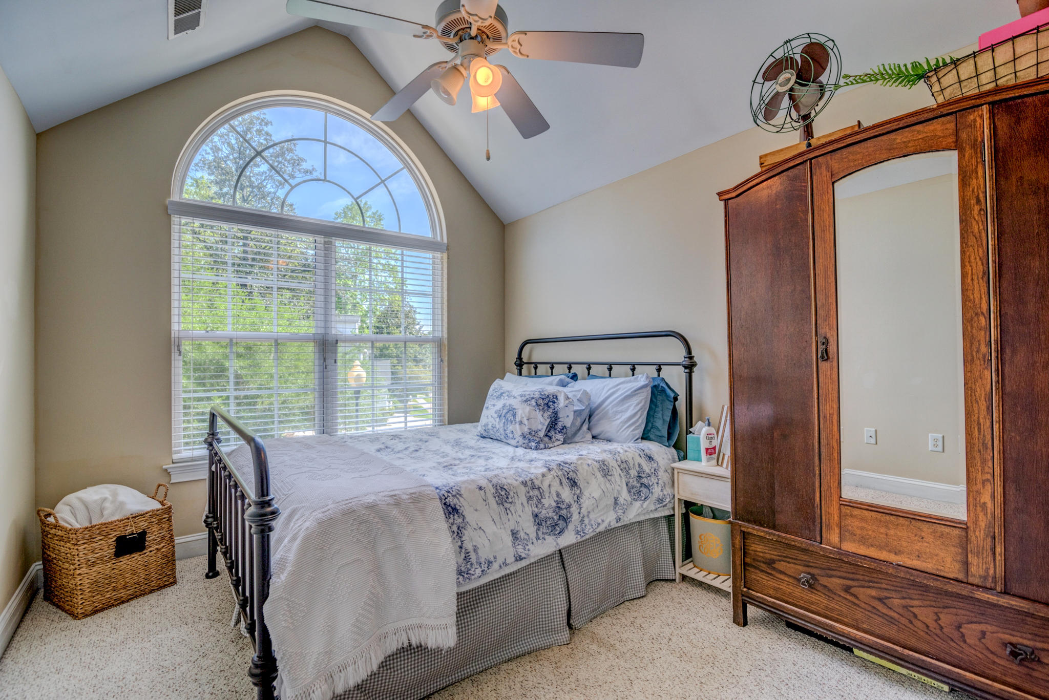 655 Fair Spring Drive Charleston, SC 29414 - Photo 16 of 24 Guest Bedroom1