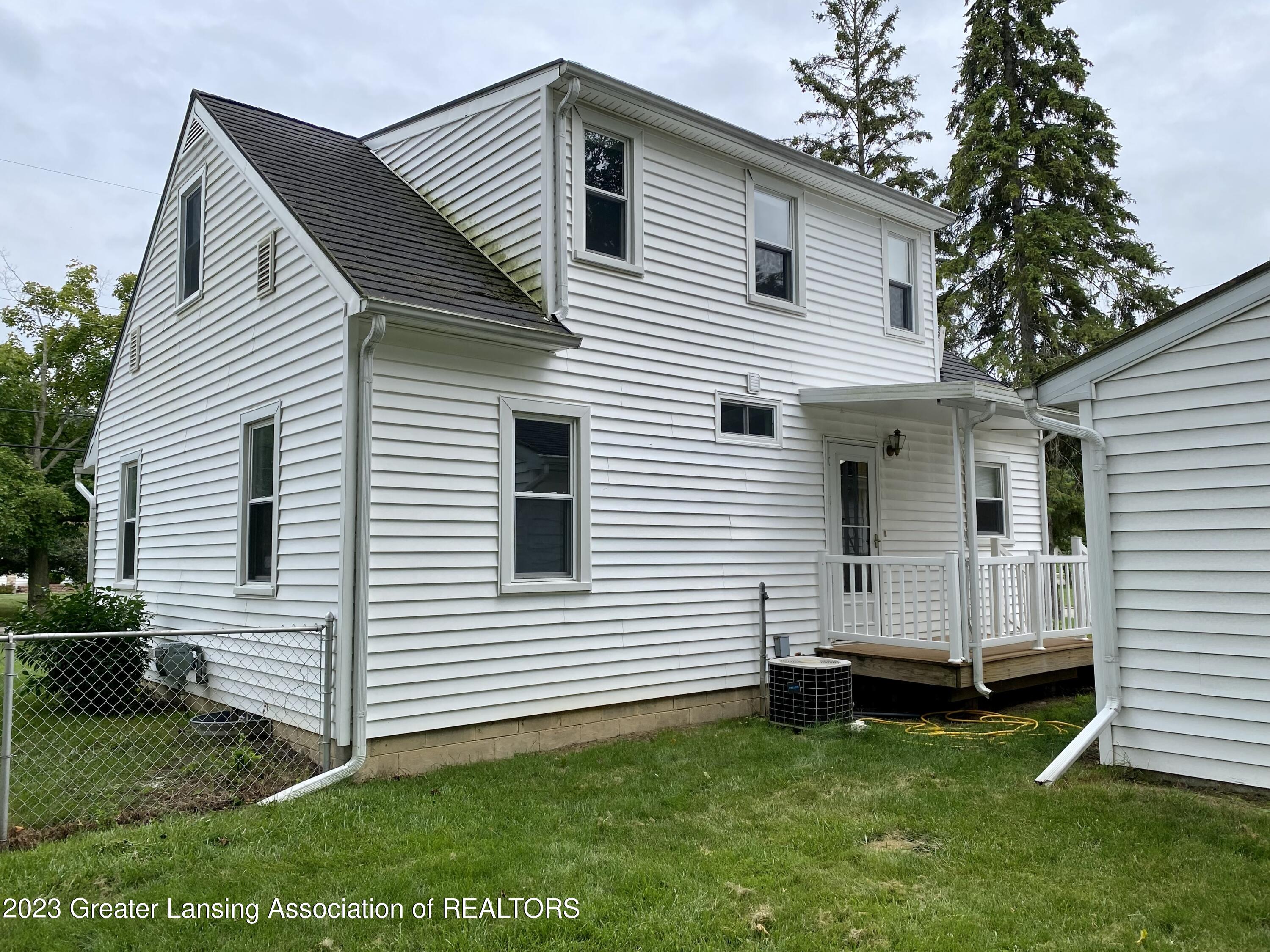6964 Cooper Road Lansing, MI 48911 - Photo 15 of 17 IMG-1256