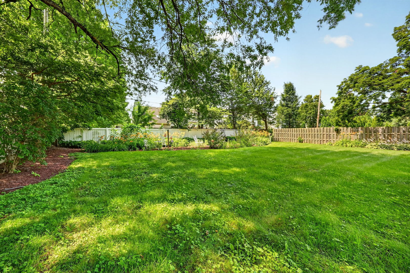 472 Douglas Road Batavia, IL 60510 - Photo 36 of 42