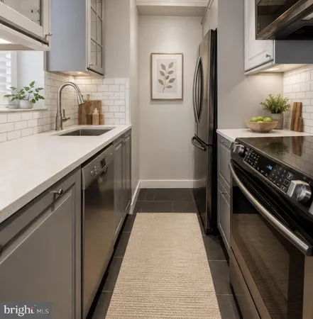 $2,950 | 820 South Washington Street, Unit A, Alexandria, VA 22314