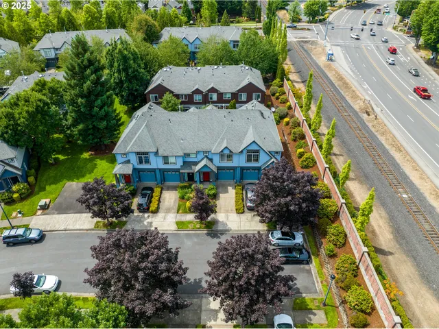 $365,000 | 913 Southeast Handel Place, Hillsboro, OR 97123