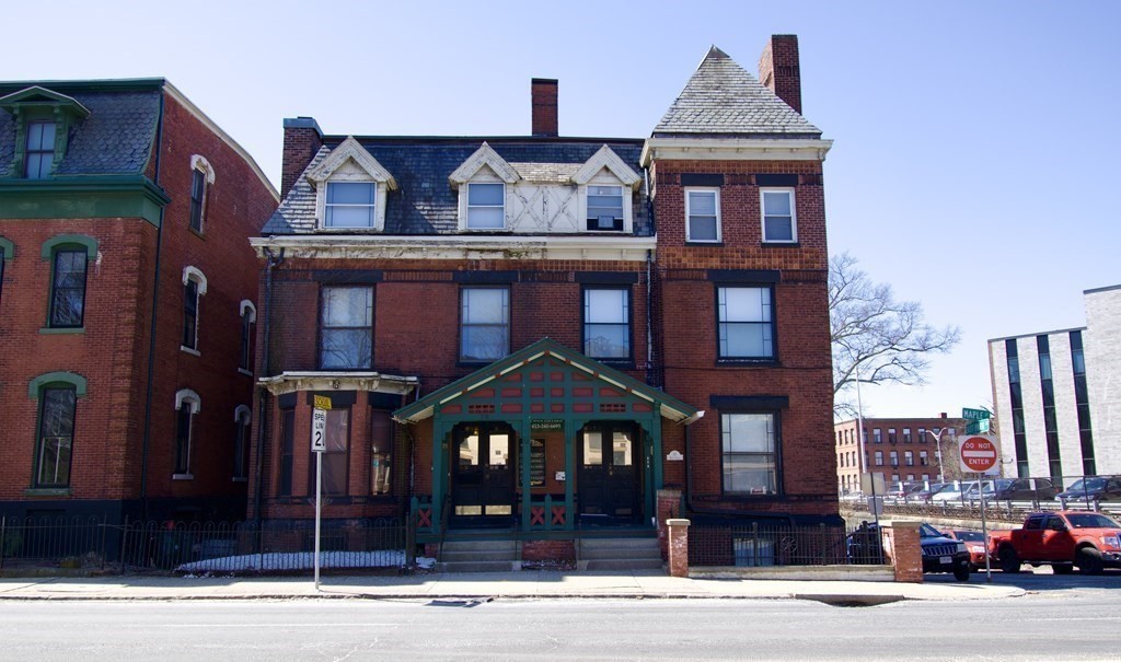 76 Maple Street Springfield, MA 01105 - Photo 2 of 32 Gallery Image 2