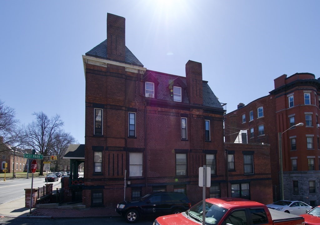 76 Maple Street Springfield, MA 01105 - Photo 27 of 32 Gallery Image 27