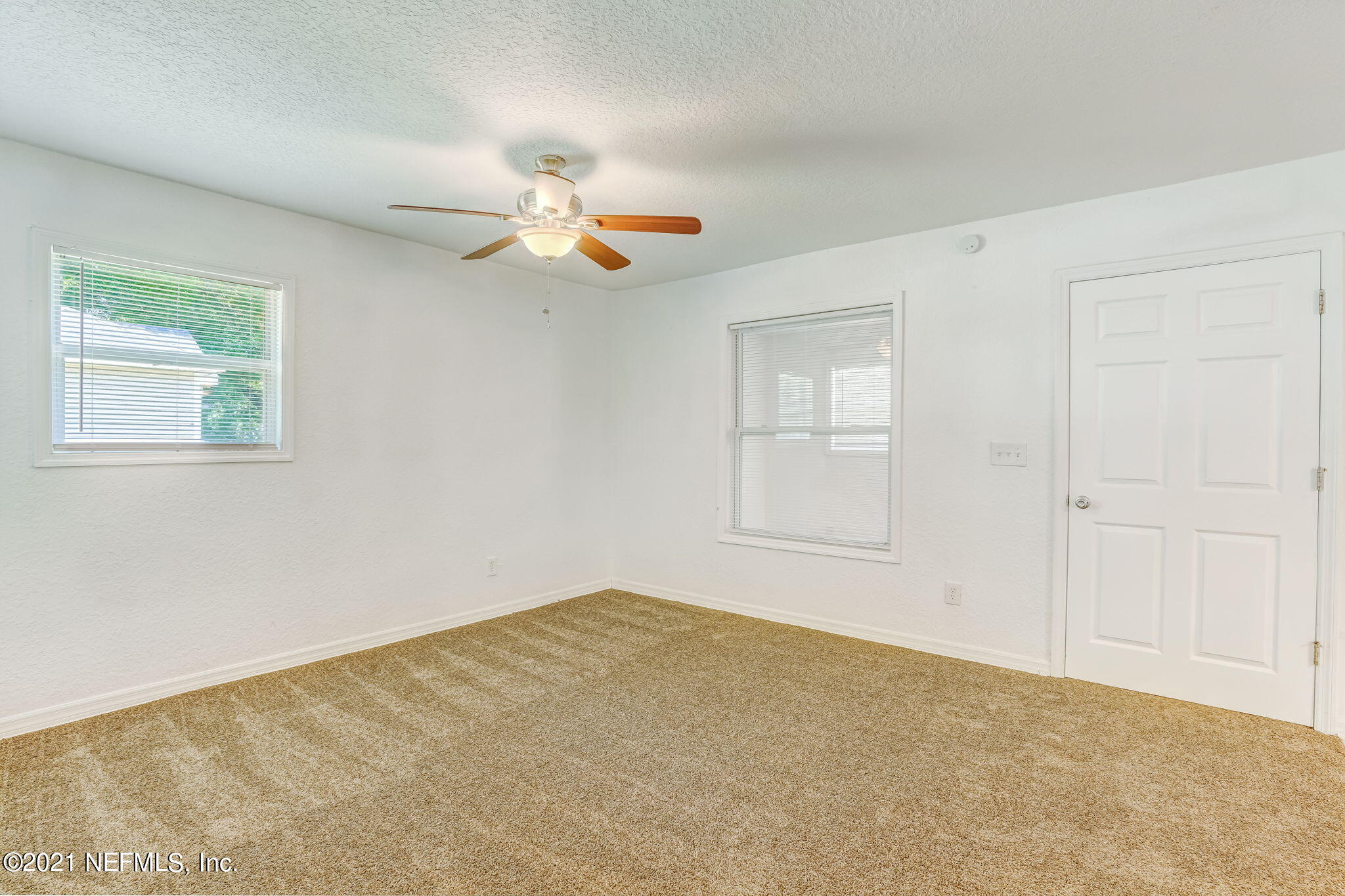 2136 Tuskegee Road Jacksonville, FL 32209 - Photo 4 of 26 19-web-or-mls-Tuskegee Rd (26 of 38)