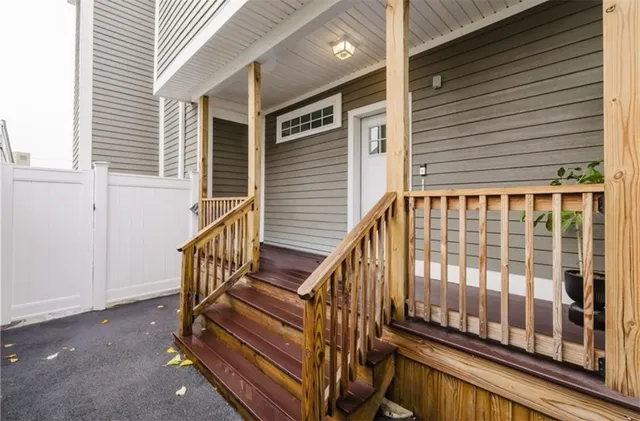 $2,500 | 7 Pequot Street, Unit 1, Providence, RI 02903