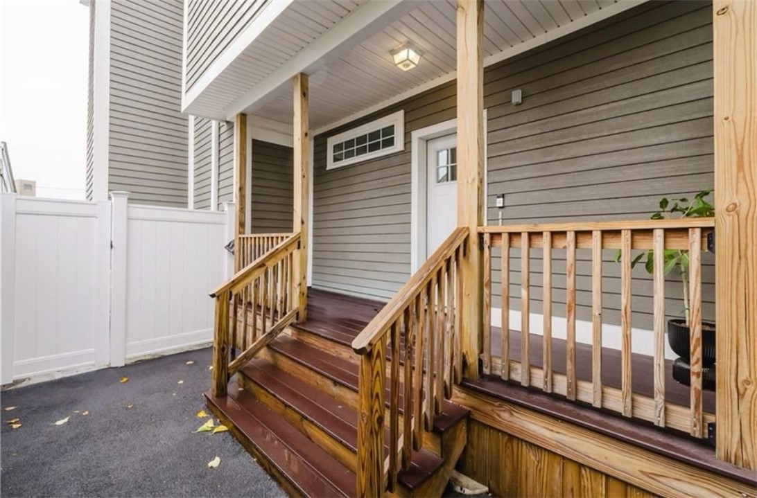 7 Pequot Street, Unit 1 Providence, RI 02903 - Photo 8 of 8