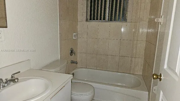 $2,900 | 11970 Southwest 217th Street, Unit 11970, Miami, FL 33170