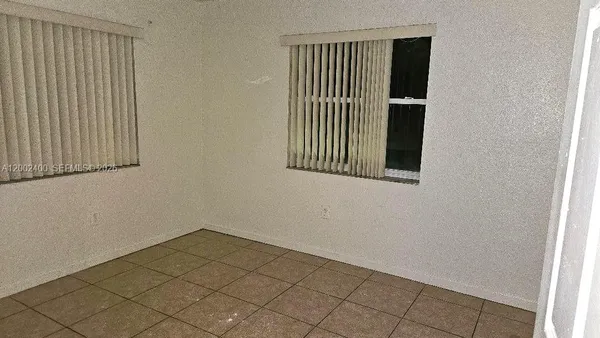 $2,900 | 11970 Southwest 217th Street, Unit 11970, Miami, FL 33170