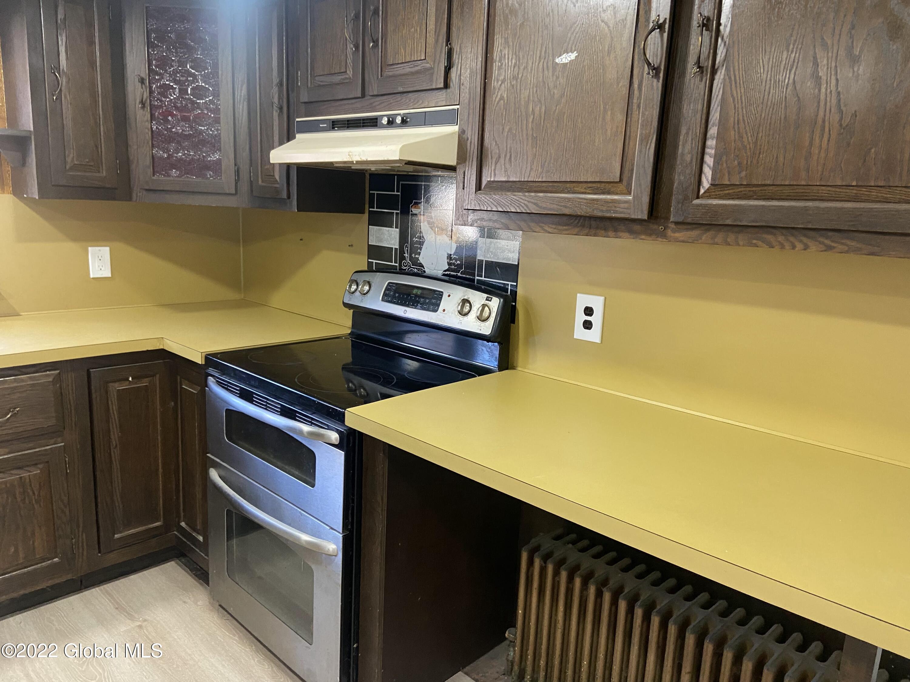 6244 Johnston Road Albany, NY 12203 - Photo 3 of 16 BCAA2C68-F920-4829-8E8E-AC3E6F759FEF