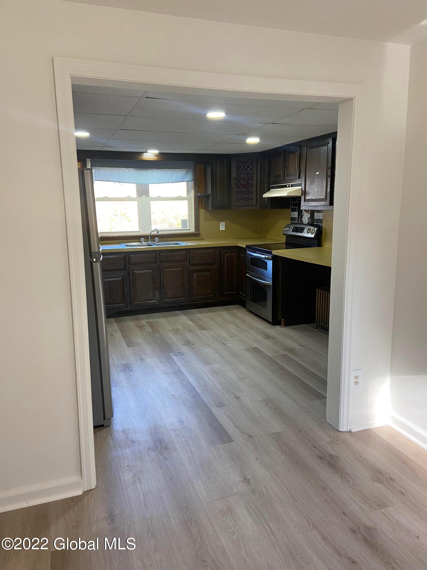 6244 Johnston Road Albany, NY 12203 - Photo 6 of 16 BE2E7F5E-C548-403C-BDA4-89C8C549FF9A