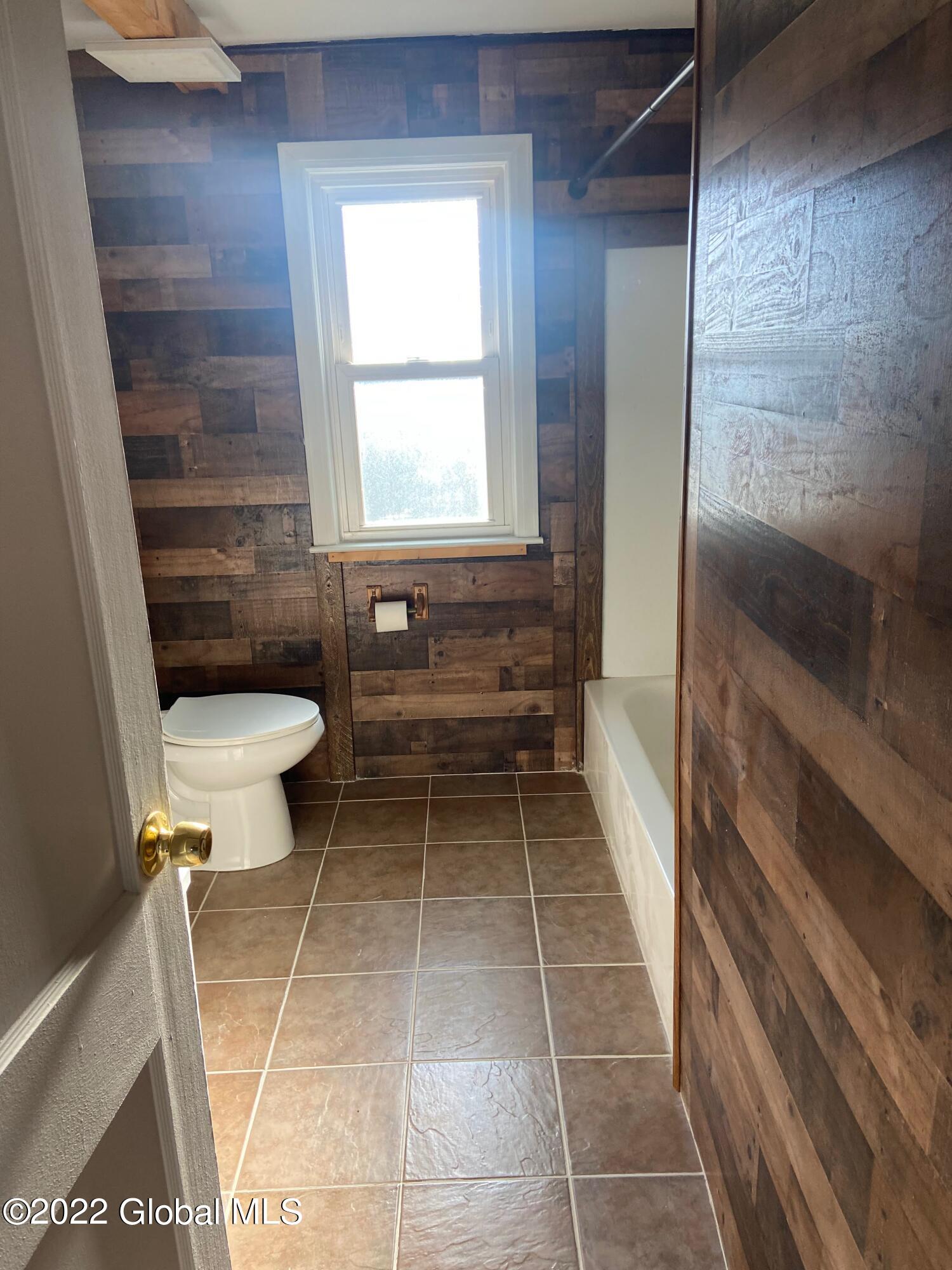 6244 Johnston Road Albany, NY 12203 - Photo 10 of 16 6F771F4B-F4DD-40FB-8085-F6A39351C1D6