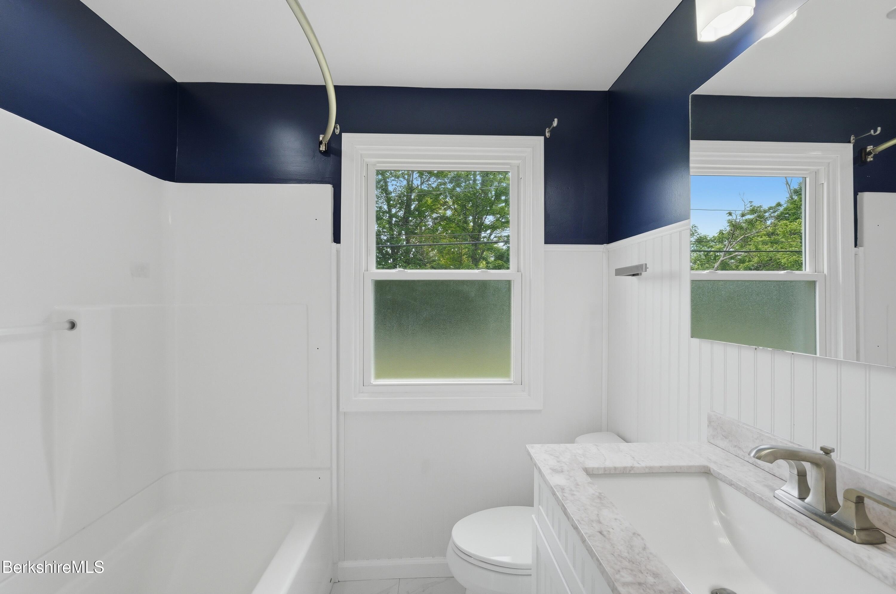 184 Melbourne Road Pittsfield, MA 01201 - Photo 25 of 36 Full Bath
