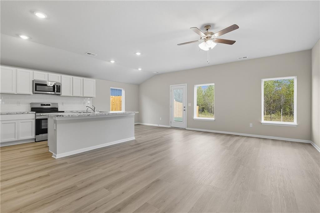 20272 West 194th Terrace Spring Hill, KS 66083 - Photo 2 of 13