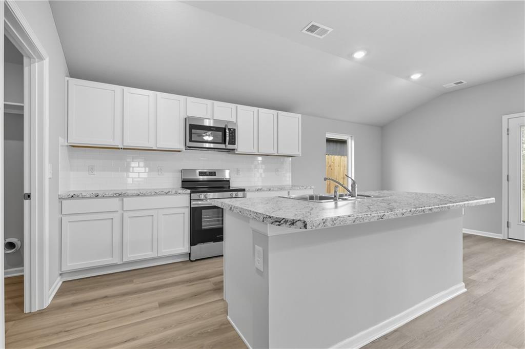 20272 West 194th Terrace Spring Hill, KS 66083 - Photo 5 of 13