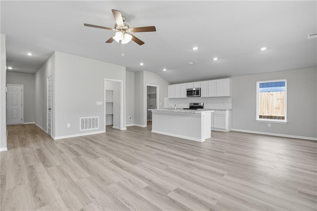 20272 West 194th Terrace Spring Hill, KS 66083 - Photo 10 of 13