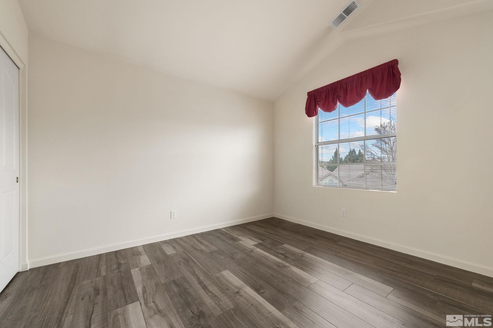 9635 Oakley Lane Reno, NV 89521 - Photo 26 of 40 a view of an empty room and window