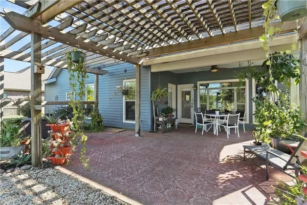 $475,000 | 115 Lake Catherine Drive, Luling, LA 70070