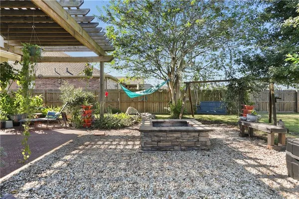 $475,000 | 115 Lake Catherine Drive, Luling, LA 70070