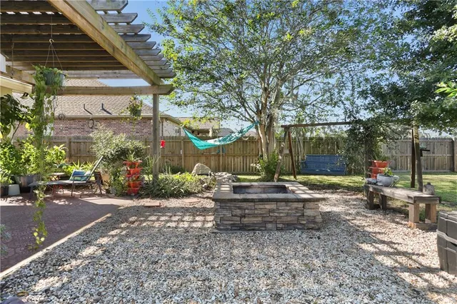 $475,000 | 115 Lake Catherine Drive, Luling, LA 70070