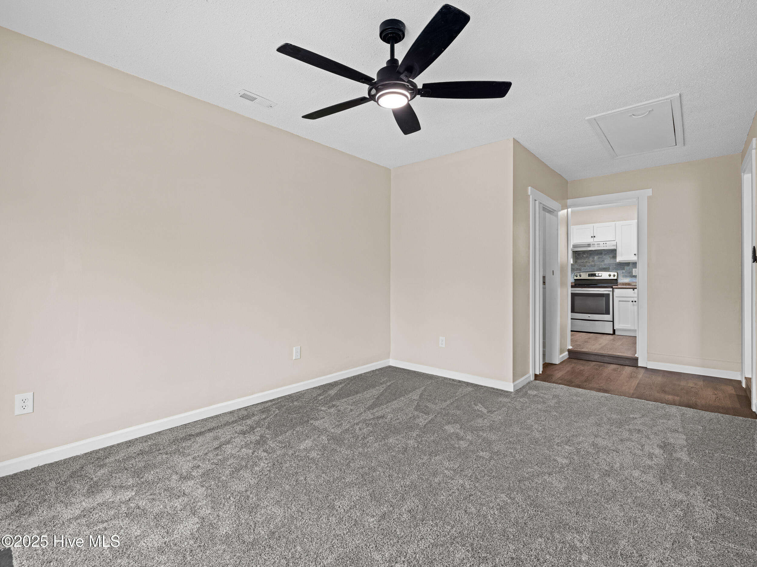 3008 Foxhorn Road Jacksonville, NC 28546 - Photo 21 of 36 025a1537