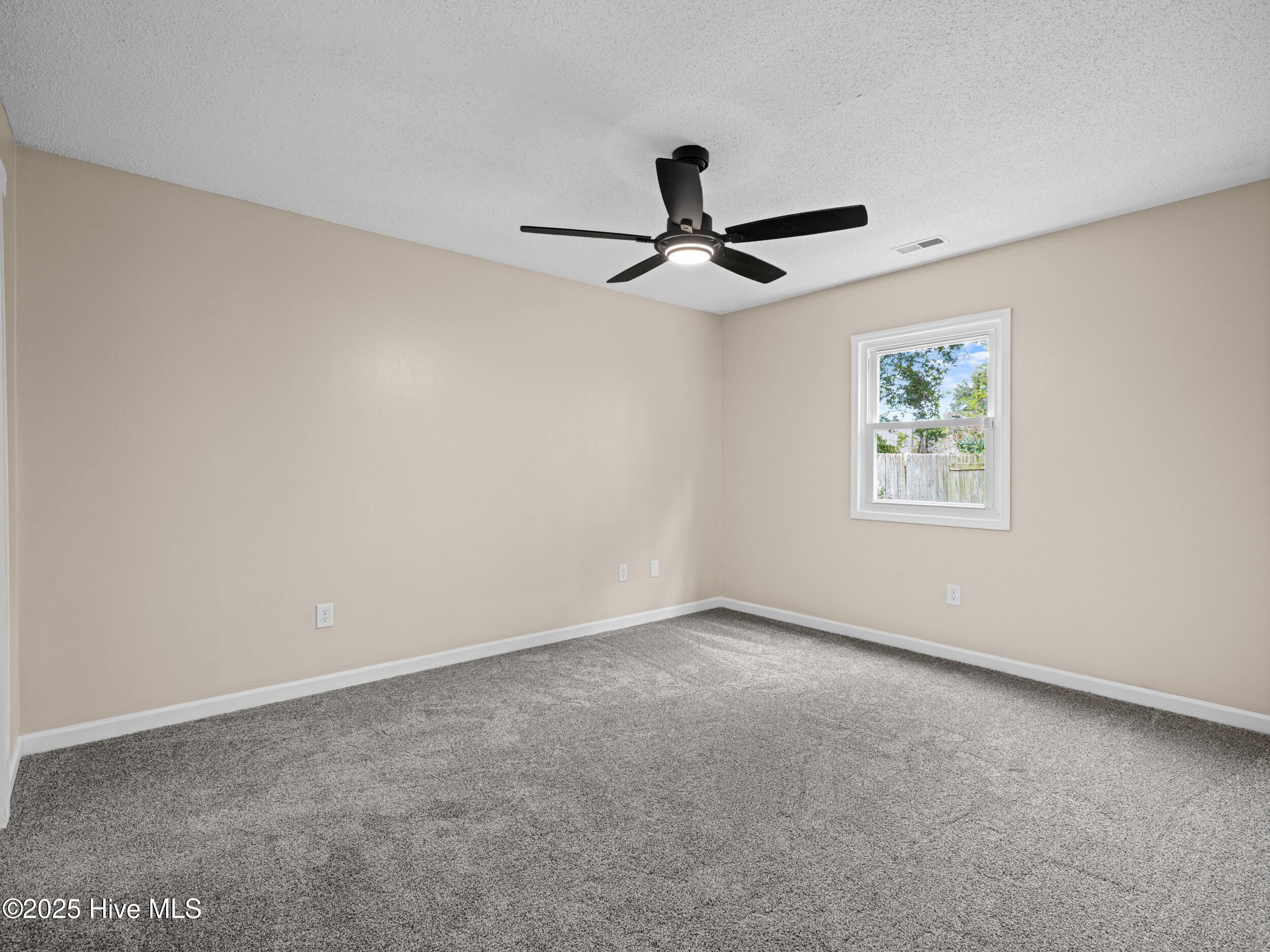 3008 Foxhorn Road Jacksonville, NC 28546 - Photo 22 of 36 025a1540