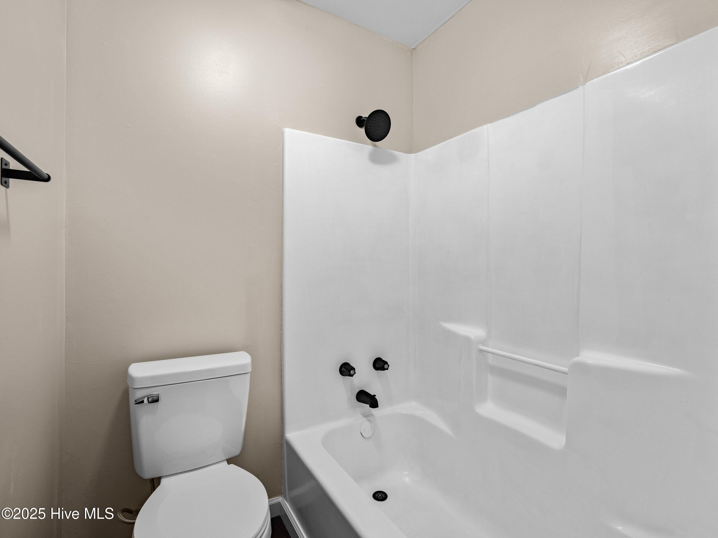 3008 Foxhorn Road Jacksonville, NC 28546 - Photo 25 of 36 025a1549