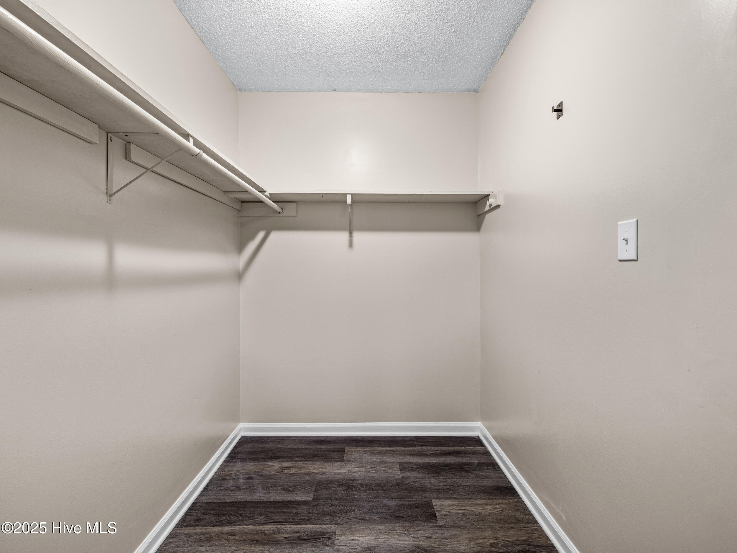 3008 Foxhorn Road Jacksonville, NC 28546 - Photo 26 of 36 025a1552