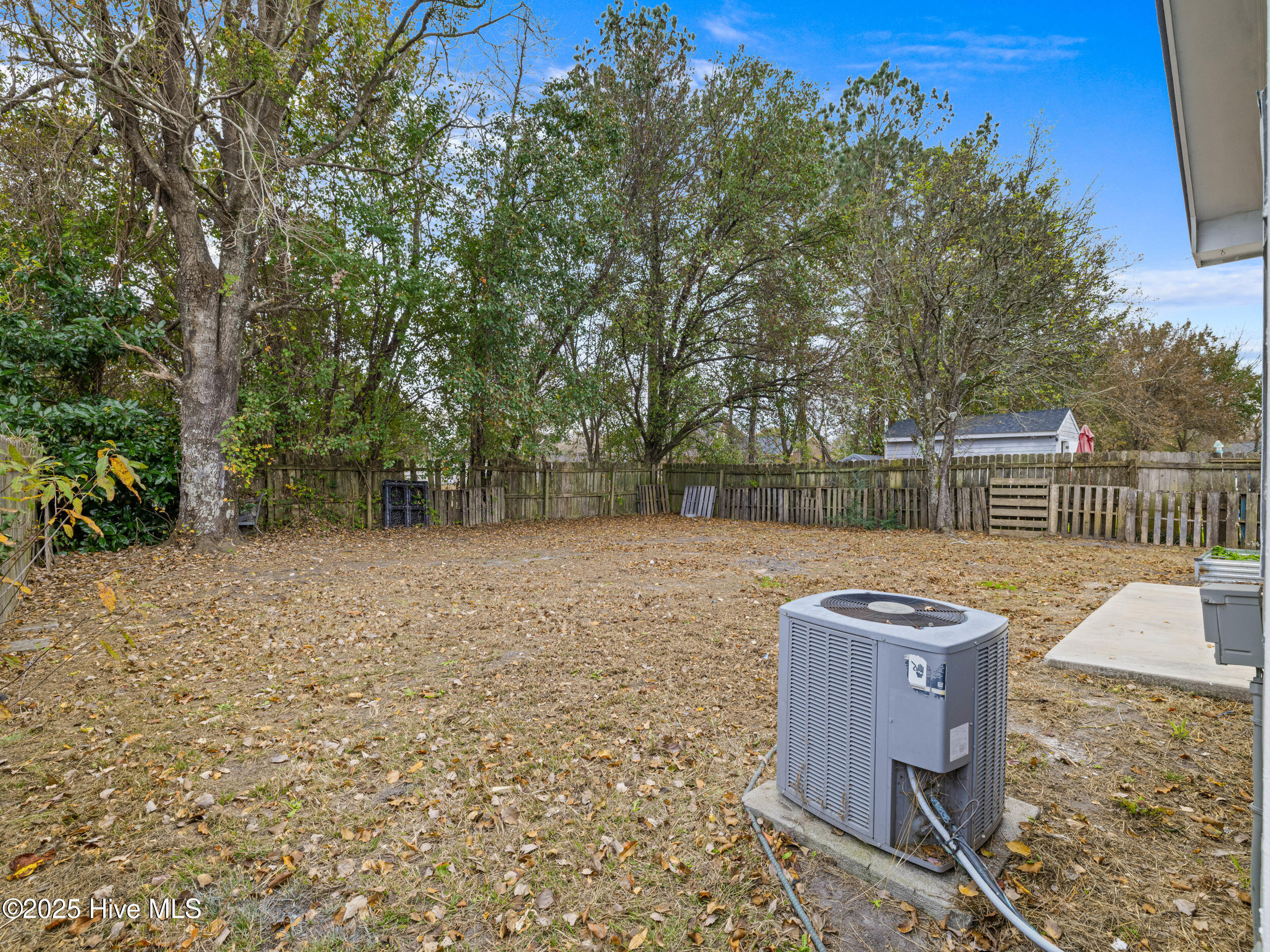 3008 Foxhorn Road Jacksonville, NC 28546 - Photo 35 of 36 025a1581