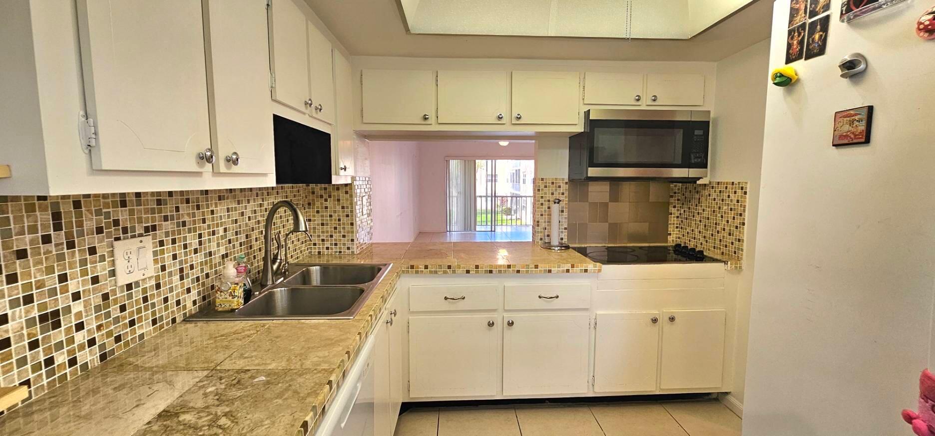 9818 Marina Boulevard, Unit 1226 Boca Raton, FL 33428 - Photo 12 of 37 IMG_1850