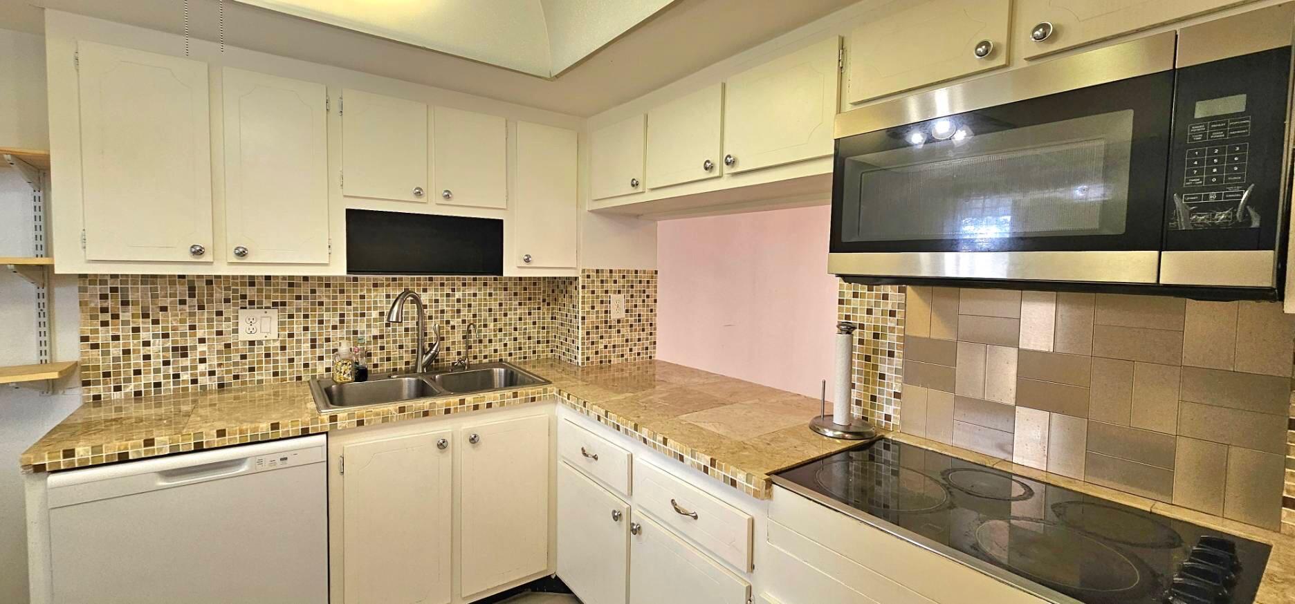 9818 Marina Boulevard, Unit 1226 Boca Raton, FL 33428 - Photo 14 of 37 IMG_1852