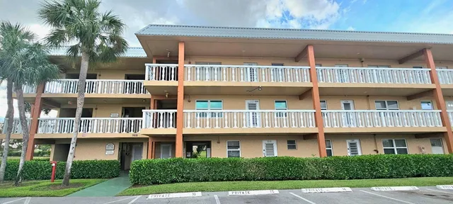 $135,000 | 9818 Marina Boulevard, Unit 1226, Boca Raton, FL 33428