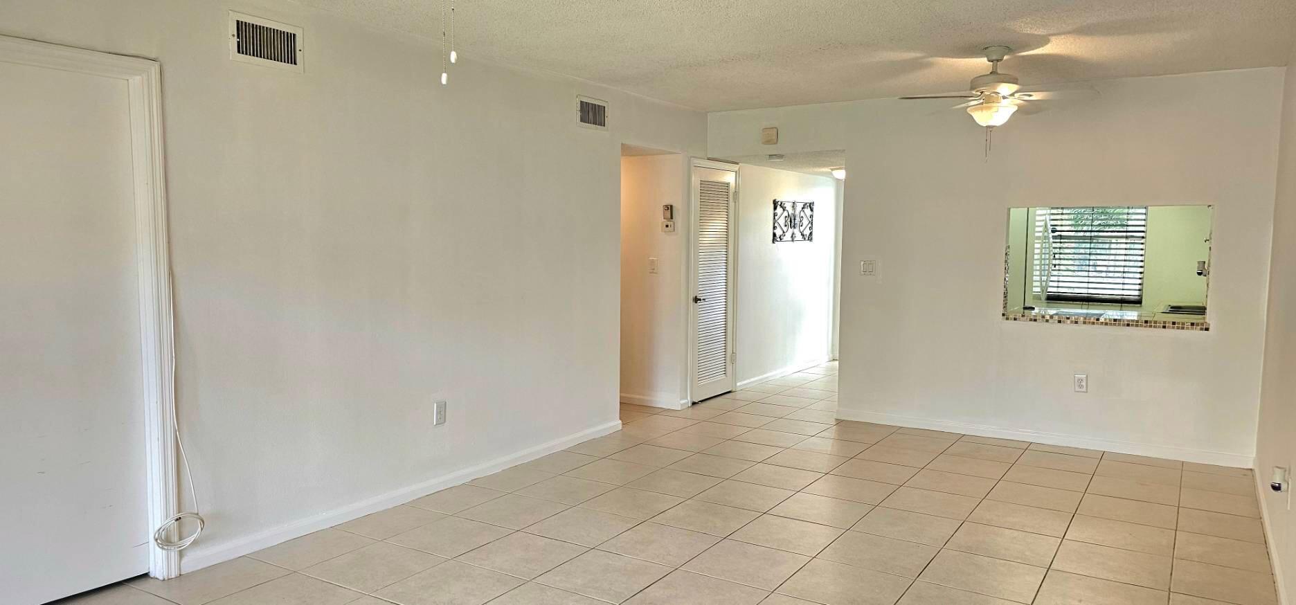 9818 Marina Boulevard, Unit 1226 Boca Raton, FL 33428 - Photo 4 of 37 IMG_1839