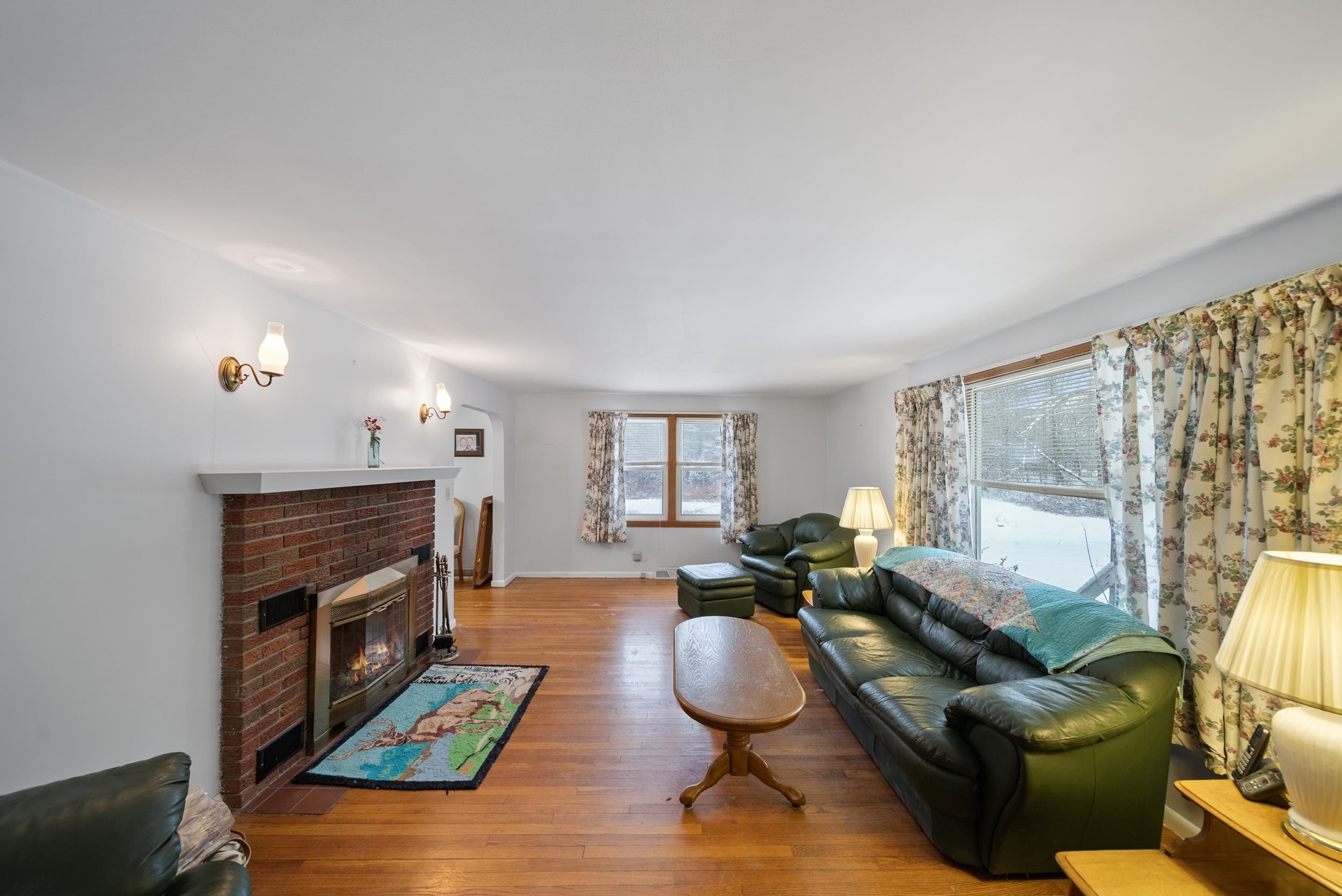 330 Mammoth Road Londonderry, NH 03053 - Photo 13 of 37 Gallery Image 13