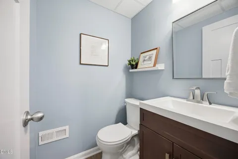 $565,000 | 915 Union Street, Cary, NC 27511
