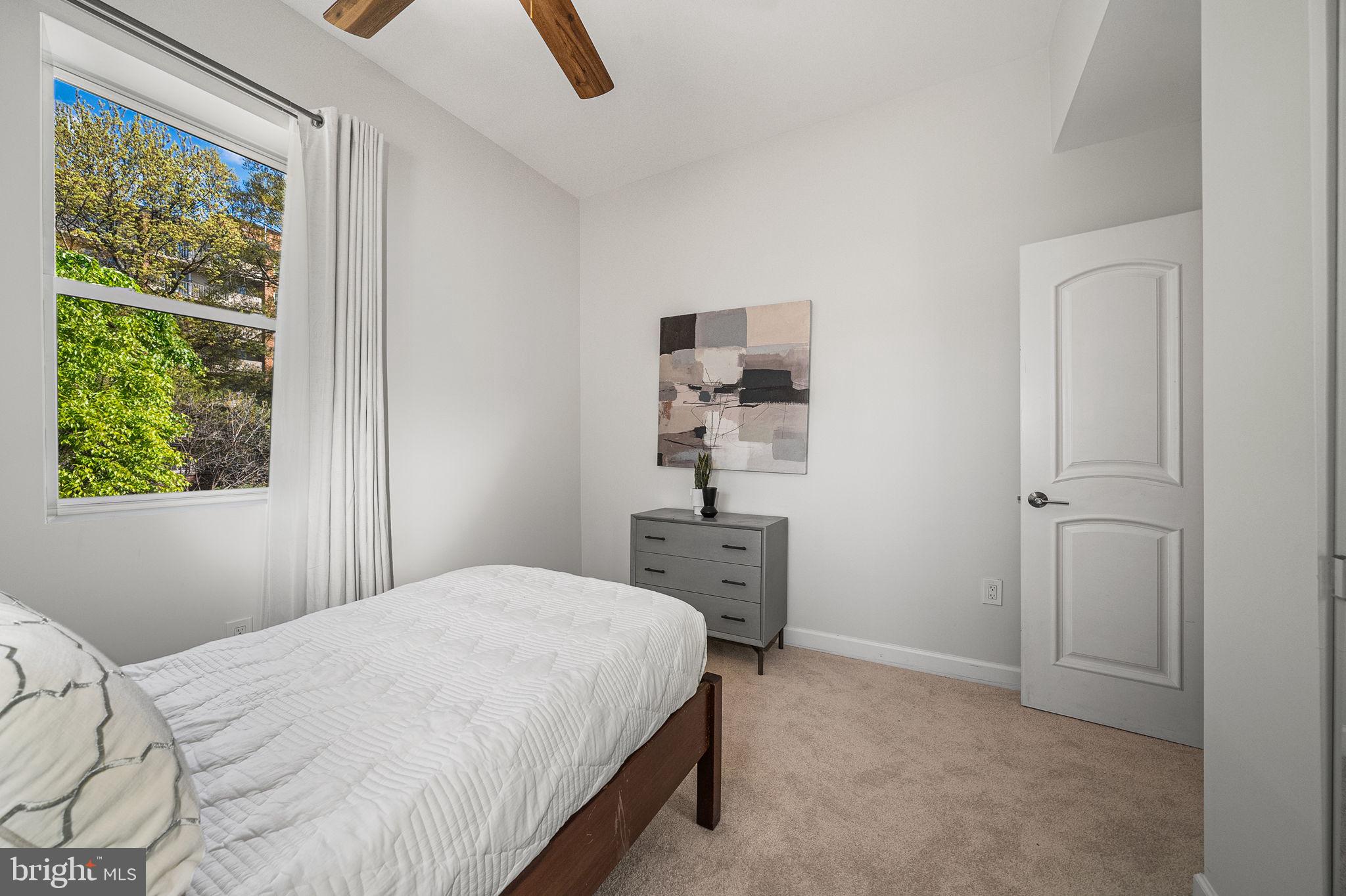 656 9th Street Northeast Washington, DC 20002 - Photo 35 of 56