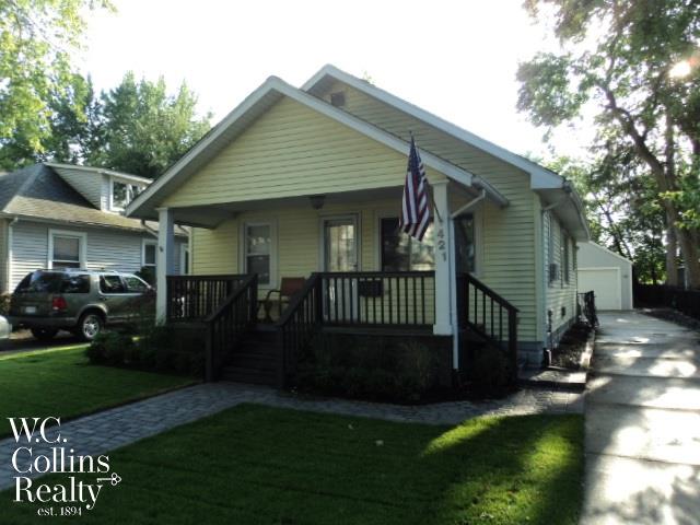 421 Taylor Avenue Rochester, MI 48307 - Photo 2 of 19