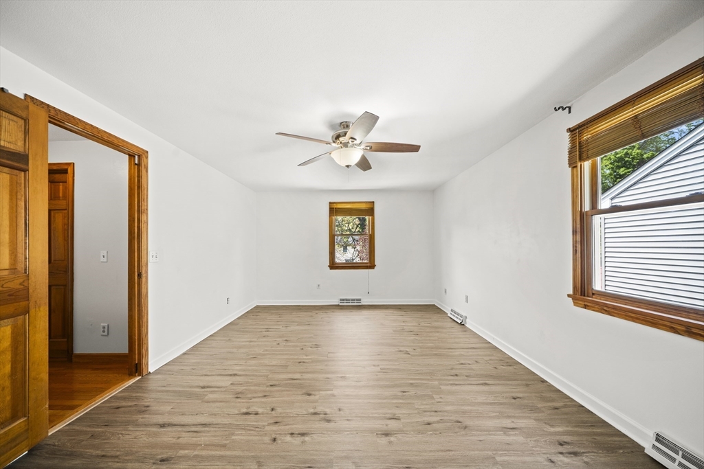 84 Wheeler Avenue Springfield, MA 01118 - Photo 34 of 42