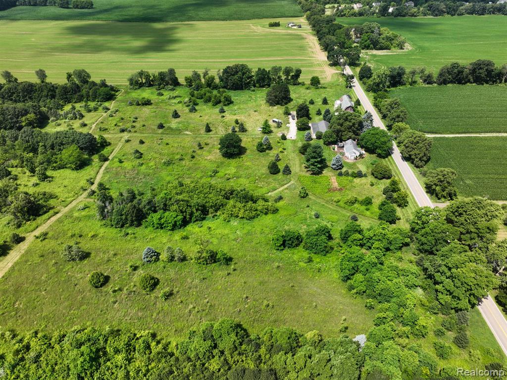 5324 Faussett Road Howell, MI 48855 - Photo 47 of 54 Gallery Image 47